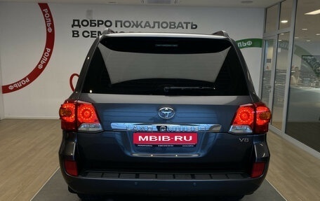 Toyota Land Cruiser 200, 2012 год, 3 340 000 рублей, 5 фотография