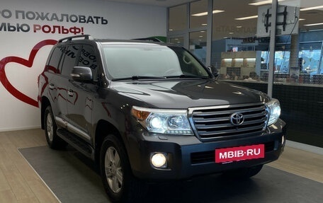 Toyota Land Cruiser 200, 2012 год, 3 340 000 рублей, 3 фотография
