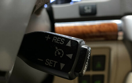 Toyota Land Cruiser 200, 2012 год, 3 340 000 рублей, 28 фотография