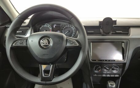 Skoda Rapid I, 2018 год, 1 145 000 рублей, 14 фотография
