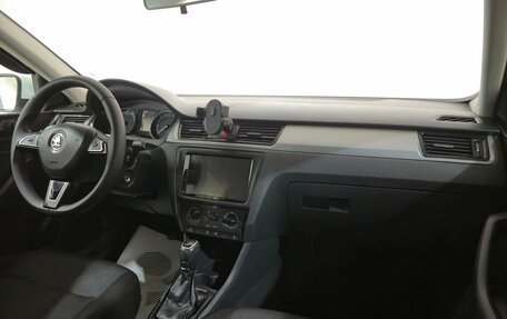 Skoda Rapid I, 2018 год, 1 145 000 рублей, 15 фотография