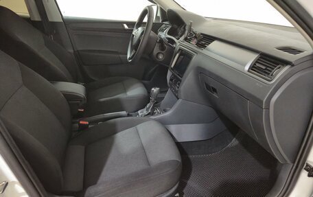 Skoda Rapid I, 2018 год, 1 145 000 рублей, 16 фотография