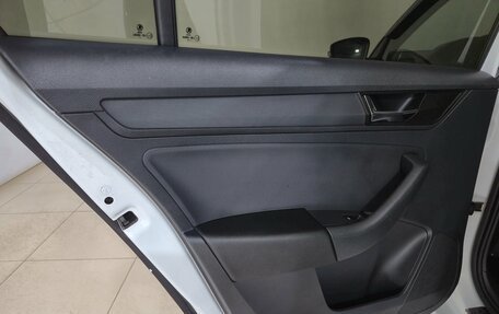 Skoda Rapid I, 2018 год, 1 145 000 рублей, 17 фотография