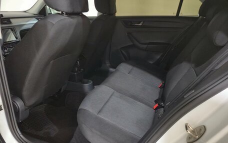 Skoda Rapid I, 2018 год, 1 145 000 рублей, 18 фотография