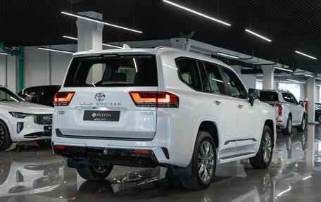 Toyota Land Cruiser, 2025 год, 14 850 000 рублей, 5 фотография