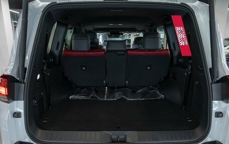 Toyota Land Cruiser, 2025 год, 14 850 000 рублей, 30 фотография