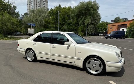 Mercedes-Benz E-Класс, 1998 год, 1 600 000 рублей, 8 фотография