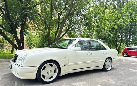 Mercedes-Benz E-Класс, 1998 год, 1 600 000 рублей, 13 фотография
