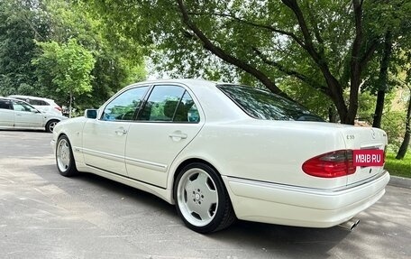 Mercedes-Benz E-Класс, 1998 год, 1 600 000 рублей, 12 фотография