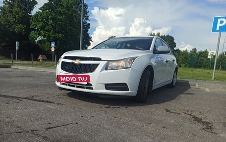 Chevrolet Cruze II, 2010 год, 400 000 рублей, 2 фотография