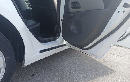 Chevrolet Cruze II, 2010 год, 400 000 рублей, 19 фотография