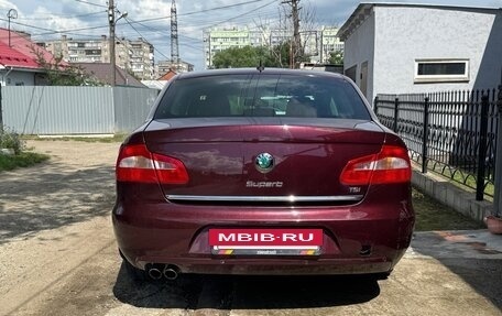 Skoda Superb III рестайлинг, 2010 год, 905 000 рублей, 4 фотография