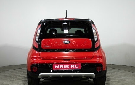 KIA Soul II рестайлинг, 2018 год, 1 799 700 рублей, 7 фотография