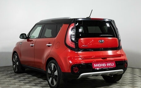 KIA Soul II рестайлинг, 2018 год, 1 799 700 рублей, 8 фотография