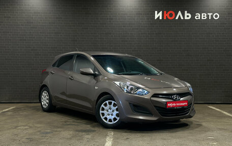 Hyundai i30 II рестайлинг, 2012 год, 1 040 000 рублей, 3 фотография