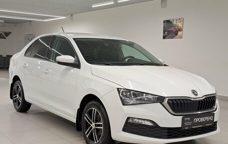 Skoda Rapid II, 2021 год, 1 340 000 рублей, 3 фотография