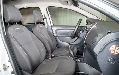 Renault Sandero II рестайлинг, 2020 год, 1 090 000 рублей, 11 фотография