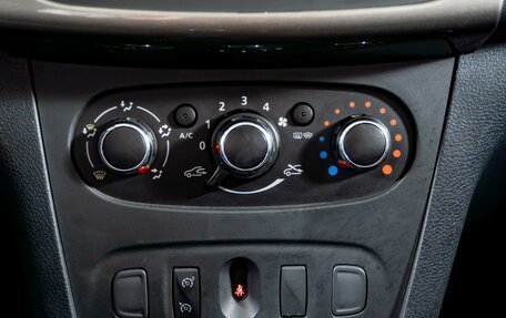 Renault Sandero II рестайлинг, 2020 год, 1 090 000 рублей, 19 фотография