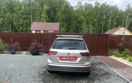 Volkswagen Tiguan II, 2017 год, 1 950 000 рублей, 4 фотография