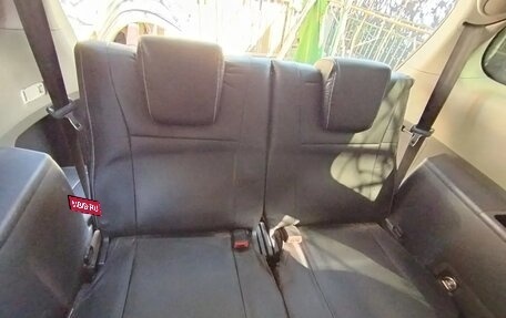 Toyota Wish II, 2010 год, 1 100 000 рублей, 10 фотография