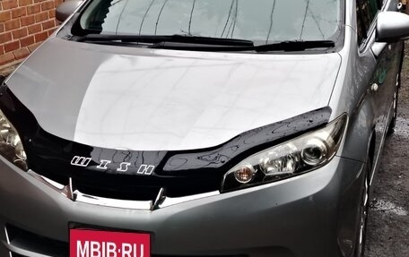 Toyota Wish II, 2010 год, 1 100 000 рублей, 11 фотография