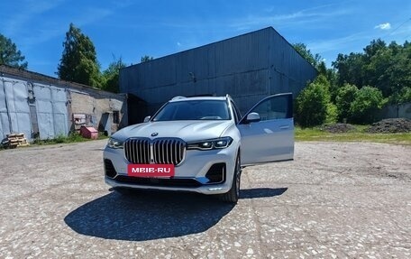 BMW X7, 2021 год, 6 700 000 рублей, 2 фотография