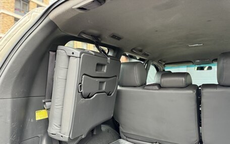 Toyota Land Cruiser Prado 120 рестайлинг, 2007 год, 1 610 000 рублей, 18 фотография