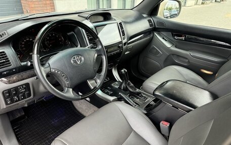 Toyota Land Cruiser Prado 120 рестайлинг, 2007 год, 1 610 000 рублей, 23 фотография