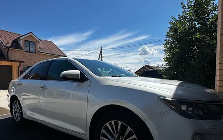 Toyota Camry, 2017 год, 2 000 000 рублей, 8 фотография