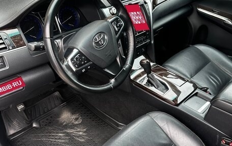 Toyota Camry, 2017 год, 2 000 000 рублей, 10 фотография