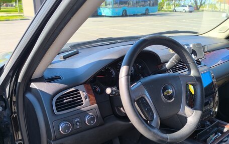 Chevrolet Tahoe III, 2013 год, 2 100 000 рублей, 10 фотография