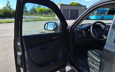 Chevrolet Tahoe III, 2013 год, 2 100 000 рублей, 11 фотография