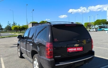 Chevrolet Tahoe III, 2013 год, 2 100 000 рублей, 2 фотография