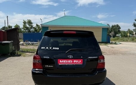 Toyota Highlander III, 2005 год, 1 000 000 рублей, 8 фотография