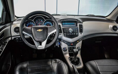 Chevrolet Cruze II, 2012 год, 620 000 рублей, 6 фотография