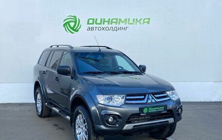 Mitsubishi Pajero Sport II рестайлинг, 2014 год, 1 780 000 рублей, 3 фотография