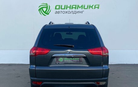 Mitsubishi Pajero Sport II рестайлинг, 2014 год, 1 780 000 рублей, 6 фотография