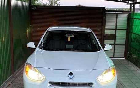 Renault Fluence I, 2012 год, 750 000 рублей, 1 фотография