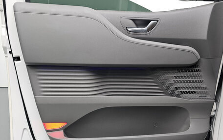 Hyundai Staria, 2025 год, 6 874 000 рублей, 9 фотография