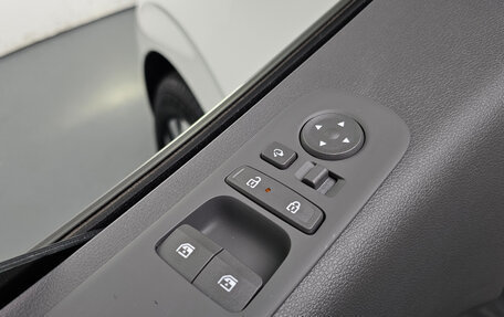 Hyundai Staria, 2025 год, 6 874 000 рублей, 26 фотография