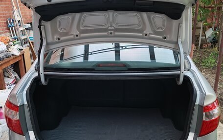 KIA Rio III рестайлинг, 2012 год, 750 000 рублей, 18 фотография
