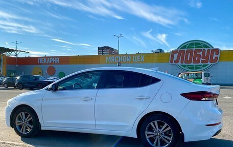 Hyundai Elantra VI рестайлинг, 2018 год, 1 490 000 рублей, 10 фотография