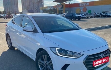 Hyundai Elantra VI рестайлинг, 2018 год, 1 490 000 рублей, 3 фотография