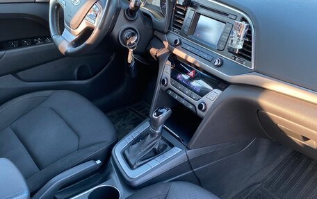 Hyundai Elantra VI рестайлинг, 2018 год, 1 490 000 рублей, 20 фотография