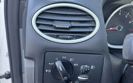 Ford Focus II рестайлинг, 2010 год, 630 000 рублей, 12 фотография