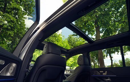 Mercedes-Benz GLS, 2021 год, 9 100 000 рублей, 3 фотография