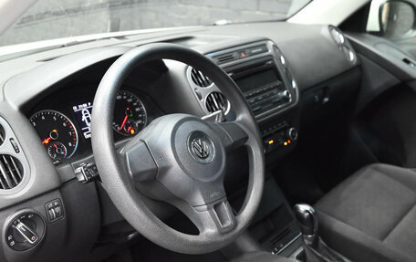 Volkswagen Tiguan I, 2013 год, 1 700 000 рублей, 16 фотография