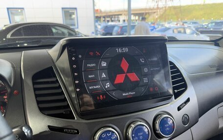 Mitsubishi L200 IV рестайлинг, 2010 год, 1 199 000 рублей, 12 фотография