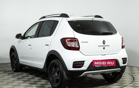 Renault Sandero II рестайлинг, 2018 год, 949 700 рублей, 8 фотография