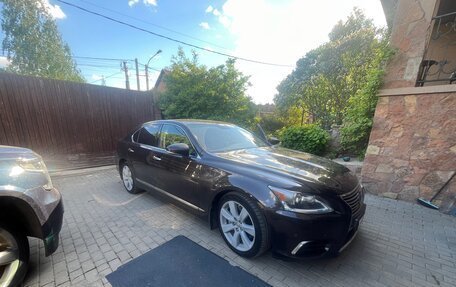 Lexus LS IV, 2014 год, 2 500 000 рублей, 3 фотография